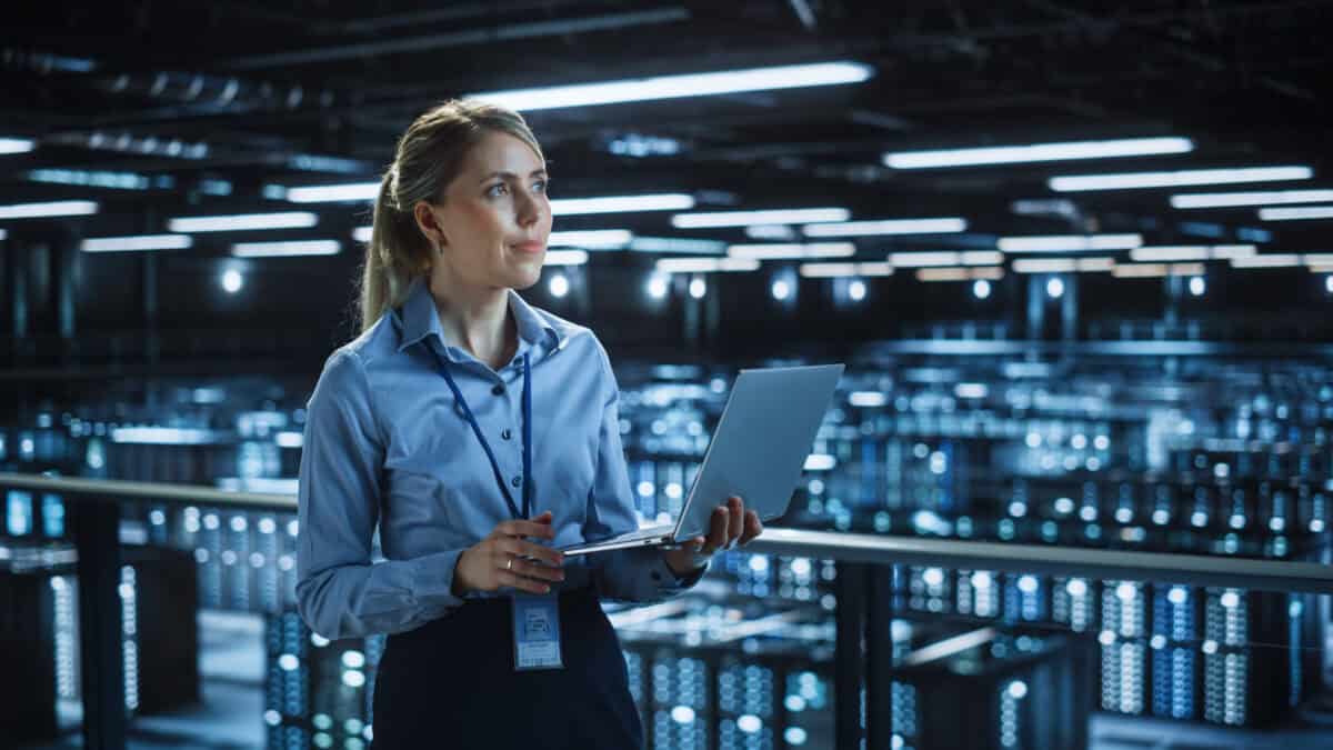 1 Canadian Company Set to Profit From the $650 Billion Data Centre Buildout