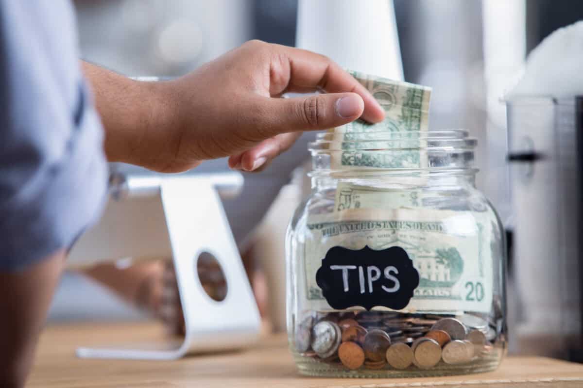 Low-Income Canadians: A CRA Cash Benefit Just Dropped July 10
