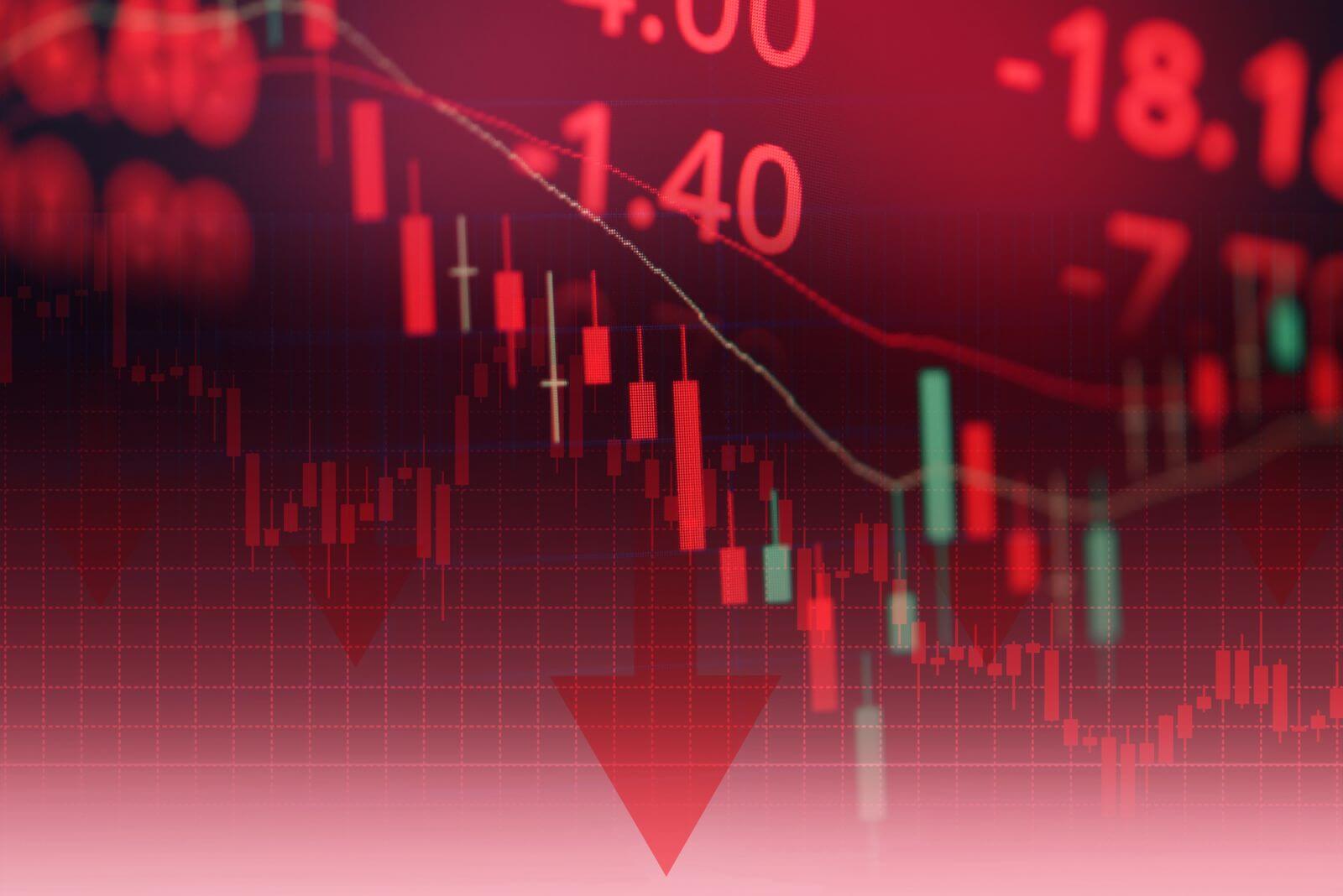 Stock Indexes Falter as Chip Stocks Tumble
